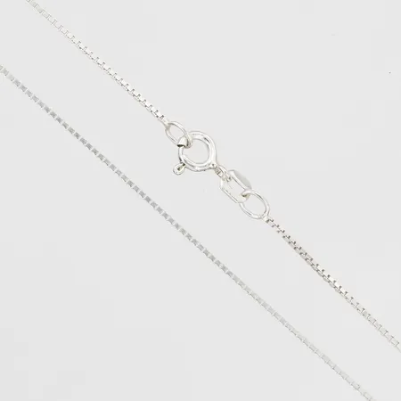 Kedja, Venezia, längd 42cm, bredd 1mm, tillverkad av Guldfynd AB, silver  Vikt: 1,6 g