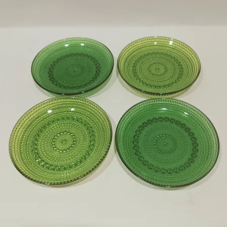 Fyra, Assietter , Ø14cm, Iittala, Kastehelmi, Oiva Toikka, osignerad