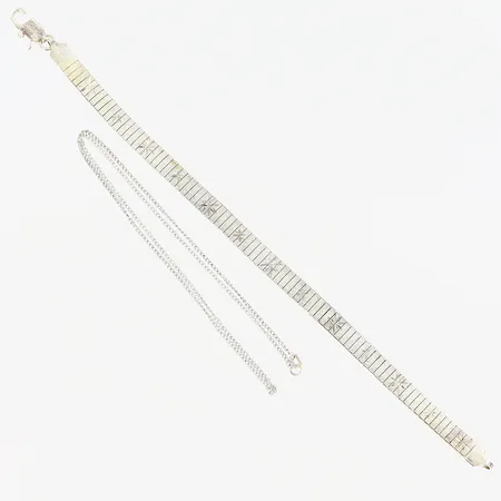 1 armband defekt, 1 kedja defekt, silver 835, 925/1000. Vikt: 12,3 g