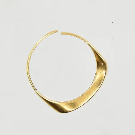 Diverse defekt guld, 18K. Vikt: 2,4 g