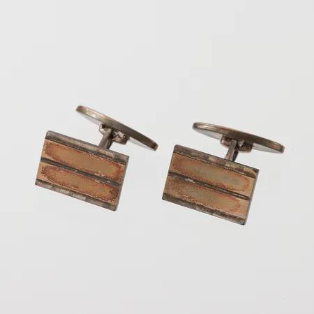 Manschettknappar paret, ca 11.7x18 mm, silver. Vikt: 12,7 g