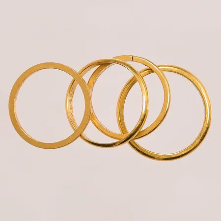 4 Ringar, gravyrer, 23K 18,6g.