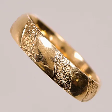 Ring, Ø18½, bredd:5mm, 18K 5,7g.
