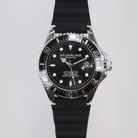Herrur Stürling depthmaster  professional, Ø42mm, datum, quartz, gummilänk, inga tillbehör, fungerar