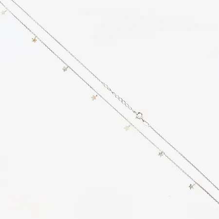 Collier med hängen, stjärnor, 41,5-44cm, bredd 1mm, GHA, silver 925/1000. Vikt: 1,6 g