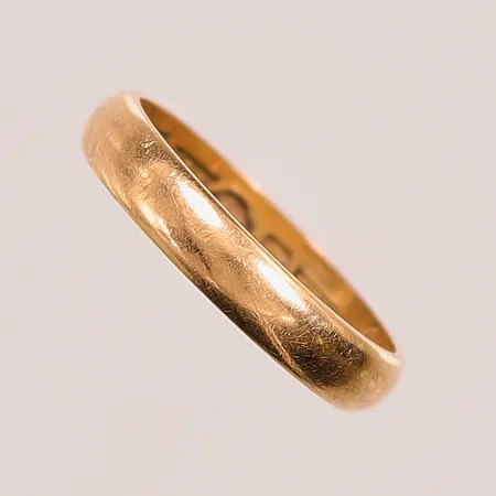 Ring, Ø18, bredd:3mm, gravyr, 18K 3,5g.