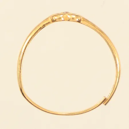 Ring med sten, defekt, 18K Vikt: 0,8 g