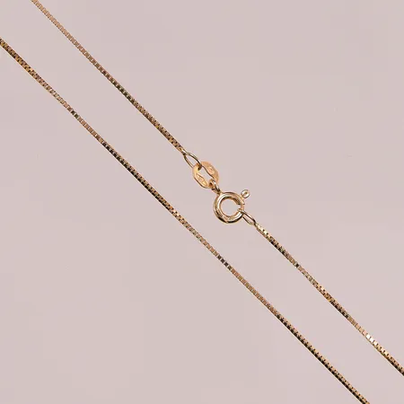Kedja, 37cm, bredd:1mm, 18K 1,8g.