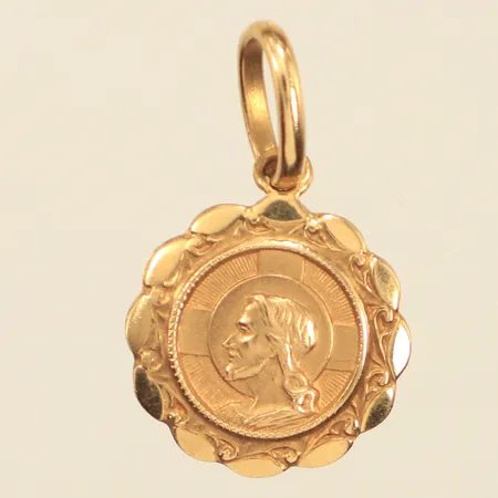 Hänge Jesus, längd 21mm inklusive ögla, bredd 13mm, 14K  Vikt: 1,1 g