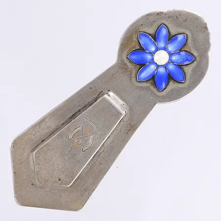 Bokmärke, graverad samt emaljerad dekor, troligen Norskt, 6x2cm, silver 830/1000 Vikt: 5,4 g