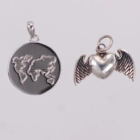 2 hängen, längd 15-25mm, 925/1000 silver Vikt: 4,6 g