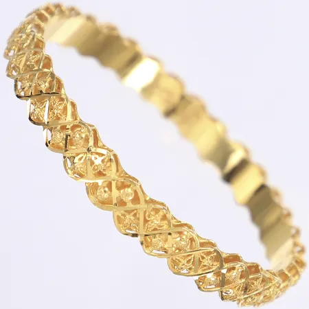 Armring, filigranarbete, Ø56mm, bredd 7mm, 18K Vikt: 10,2 g