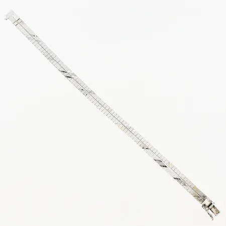 Armband tvåradigt, 19cm, bredd 6mm, svensk importstämpel, silver, 835/1000. Vikt: 15,1 g
