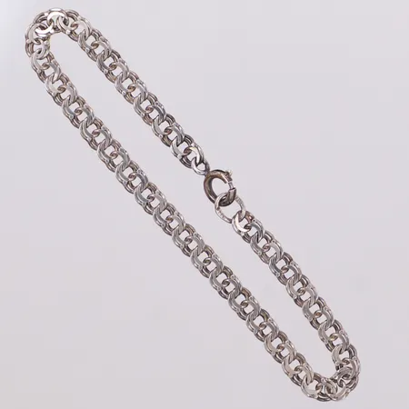 Armband, Bismarck, längd 18cm, bredd 4,5mm, 925/1000 silver Vikt: 4,5 g