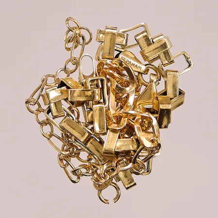 Diverse guld, defekt, 18K 8,3g.