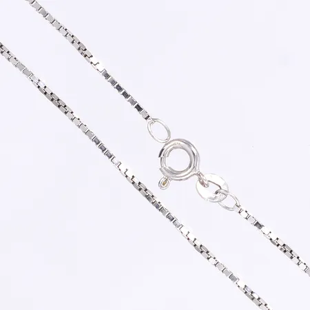 Halskedja Venezia, 42cm, bredd 1mm, vitguld 18K Vikt: 3,7 g