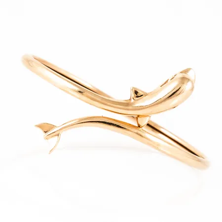 Armring Delfin i 14K guld. Innermått 17,5 cm, är 3,6 - 43,5 mm bred och väger 11,7g. Stämplad 585.