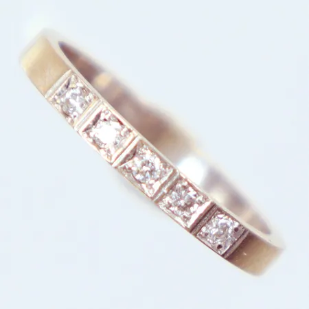Ring diamanter, 5x0,01ct, gravyr, vitguld, Ø16, 18k  Vikt: 1,9 g