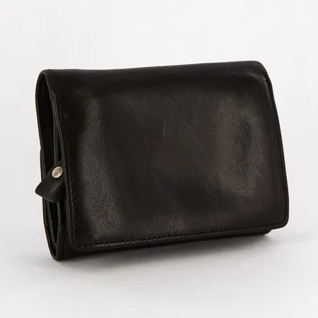 Plånbok, 12x9x3,5cm, italienskt läder, åldersrelaterat samt bruksslitage,  Vikt: 0 g
