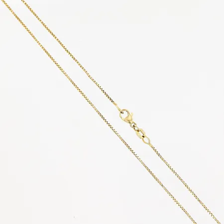 Kedja, Venezia, 45cm, bredd 1mm, skevheter, synliga lagningar, 18K. Vikt: 3,7 g