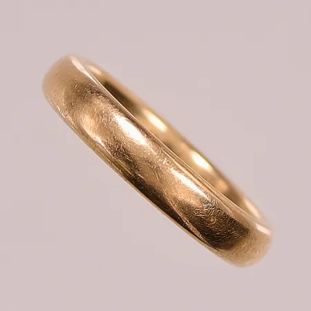 Ring, Ø17¼, bredd:4mm, gravyr, 18K 7g.