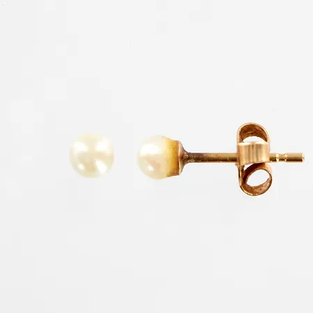 Ett par örhängen med odlade pärlor, Ø4mm, 18K Vikt: 0,8 g
