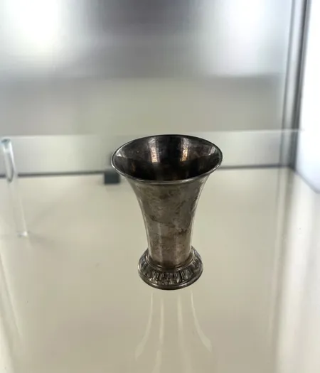 Pokal, höjd 6 cm, GAB år 1965, silver  Vikt: 20,8 g