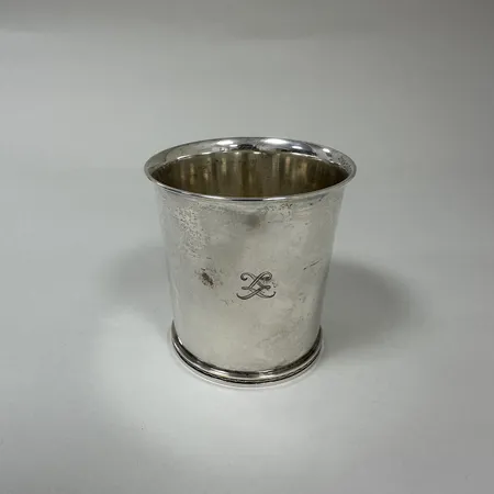 Pokal Borgila, höjd 7cm, monogram, U8=1946, 925/1000 Silver 133,4g.