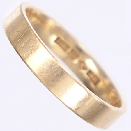 Ring, stl 19¾, bredd 4mm, gravyr, 18K Vikt: 4,9 g