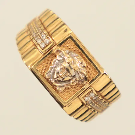 Ring med vita stenar, stl 18½, bredd 5,5-10,9mm, tvåfärgad, 18K  Vikt: 6,9 g