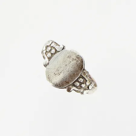 Klackring, stl 15¼, bredd 2-10mm, silver 830/1000 Vikt: 1,1 g