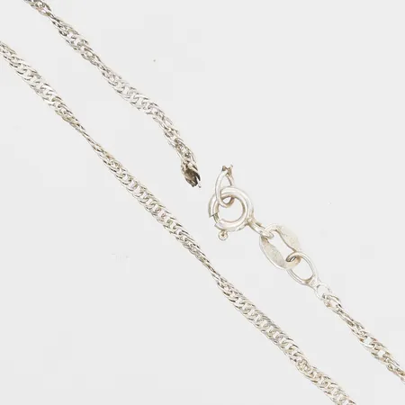Kedja, Singapore, av/defekt, längd 41cm, bredd 2mm, silver.  Vikt: 1,9 g