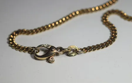  Halskelja  pansar  förgyllt , längd 37,5,bred 2,23 mm ,silver 925/1000 Vikt: 6,5 g