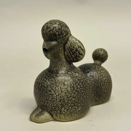 Figurin, höjd 11cm, längd 15cm, Pudel, grågrön, ur serien Kennel, Lisa Larson, Gustavsberg, stengods