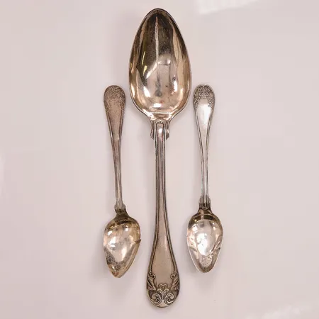 Diverse skedar, gravyr, 830/1000 Silver 76,1g.