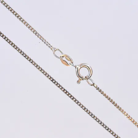 Kedja Pansar, längd 46 cm, bredd 1 mm, silver 925/1000. Vikt: 2,3 g