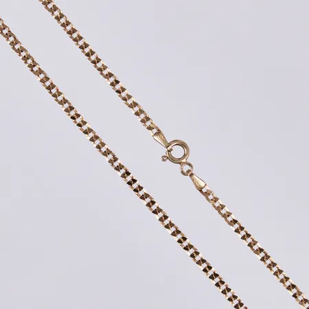 Kedja pansar, längd: ca 44,5cm, bredd: ca 3mm, förgyllt silver 925/1000  Vikt: 4,2 g