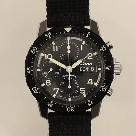 Armbandsur, Sinn, Ø41mm, automat, kronograf, dag/datum, stål, referens nummer 103.031, serie nummer 103.39811, natoband, certifikat -2023, manual, mejsel, box, ytterkartong
