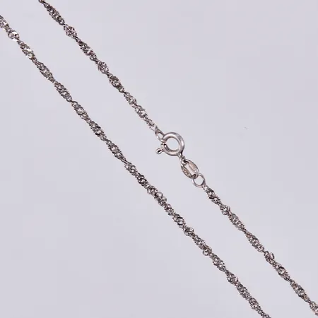 kedja Singapore, längd: ca 42cm, bredd: ca 2mm, 925/1000 silver  Vikt: 2,7 g