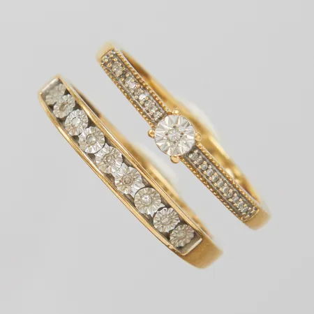 Ringar, diamanter, saknar diamanter, skev skena, personlig gravyr, 18K Vikt: 3,9 g