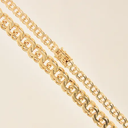 Collier doserad Bismarck, längd 44cm, bredd 5-9mm, 18K  Vikt: 38,9 g