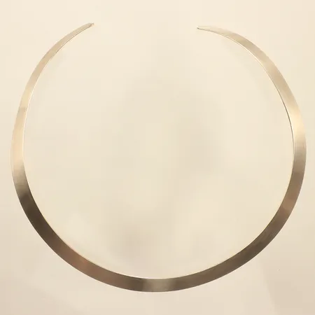 Stelt collier, längd ca 35cm, GHA, silver 925/1000 Vikt: 24,7 g
