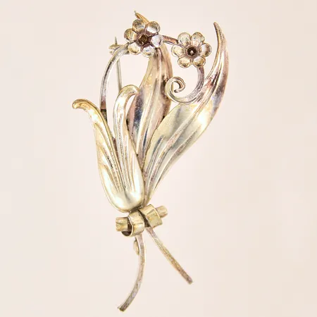 Brosch med dekor, 70x36mm, silver 830/1000 Vikt: 9,3 g