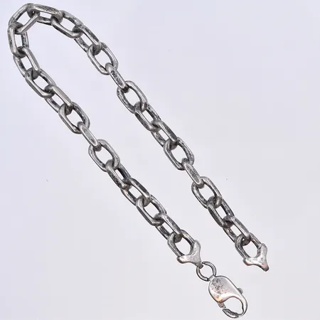 Armband Ankar, längd 24 cm, bredd 7 mm, silver 925/1000. Vikt: 29,6 g
