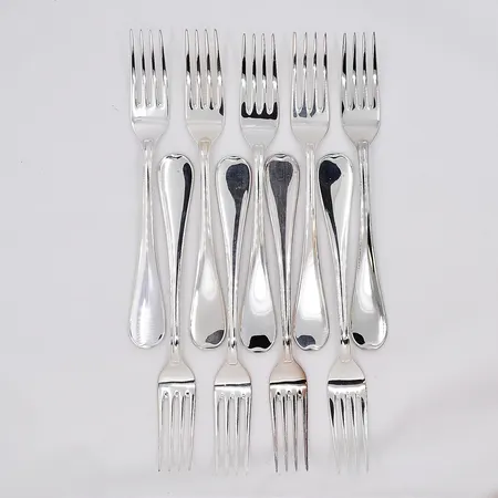 9 Bordsgafflar, modell Svensk rund, längd 18cm, silver 830/1000 Vikt: 334,4 g