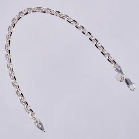 Armband Ankar, längd: ca 20cm, bredd: ca 5mm, GHA, 925/1000 silver Vikt: 13,5 g