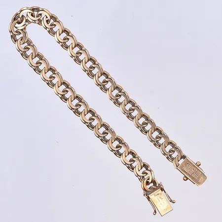 Armband Bismarck, längd 19 cm, bredd 6 mm, 18K. Vikt: 15,7 g