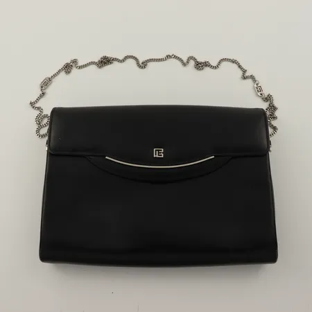 Handväska pierre balmain Paris, mått ca 25x17x4cm, invändigt slitage samt nötta kanter,  Vikt: 0 g
