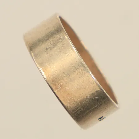 Ring, stl 16½, bredd ca 7mm, Mattsson & Olsson , silver  Vikt: 3 g