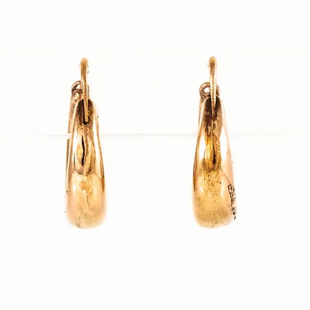 Mormorscreoler i 18K guld. De är 18,3 mm långa, 4,7 mm bred nertill och väger 1,6g. Stämplad U6 (1898), SW (Samuel Weinstock, Sala), 18K & kattfot. Svaga bucklor.